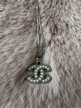 Silver-Tone Pearl CC Logo Pendant Necklace -Up cycled Luxury🤍